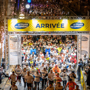 LA COURSE DES LUMIÈRES
